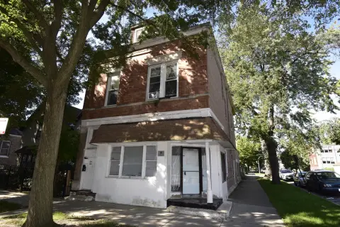 Brick Triplex with Garage