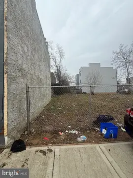 Vacant Lot in Mill Creek