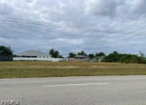Residential Lot in Cape Coral