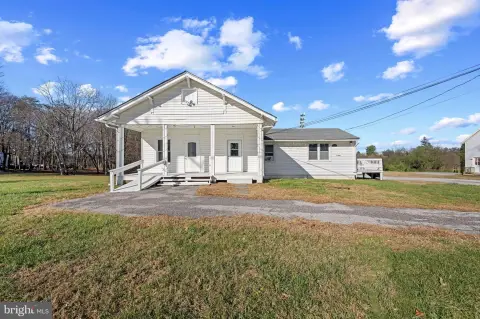 Versatile Commercial Space For Rent