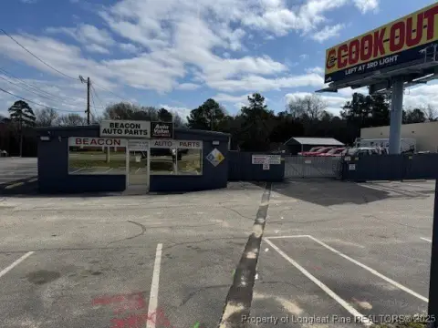 Retail & Garage/Warehouse on Highway