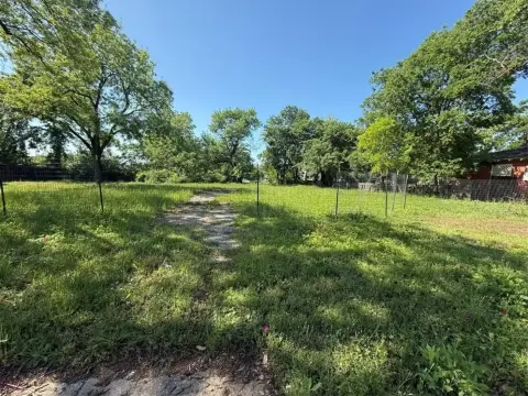 Dallas Land Ready For Development
