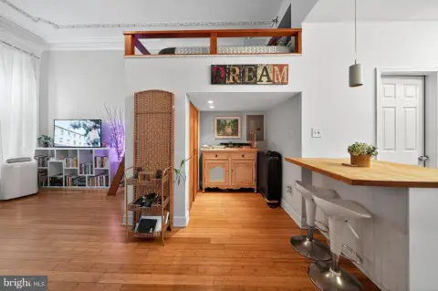 4-Unit Quadplex with Laundry