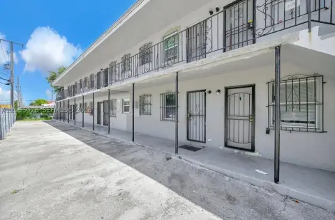 12-Unit Multifamily Property