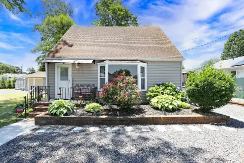 Renovated Two-Unit Residential Income Home