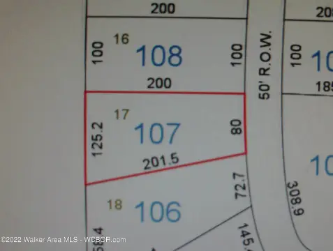 Land in Curry Community