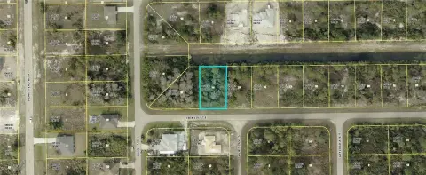 Waterfront Lot in Lehigh Acres