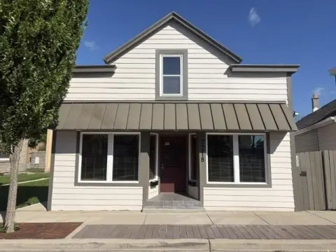 Mixed-Use Commercial Building