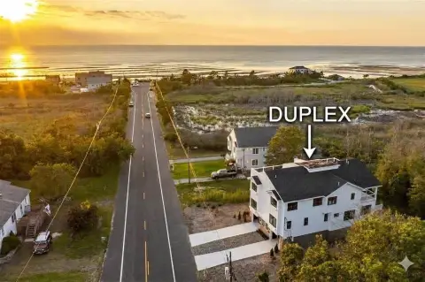Duplex with Separate Utilities