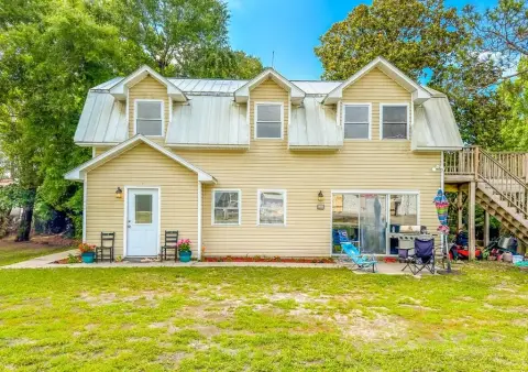 Well-Maintained Duplex with Income Potential