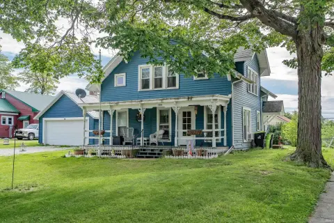 Owner-Occupied Duplex with Private Decks