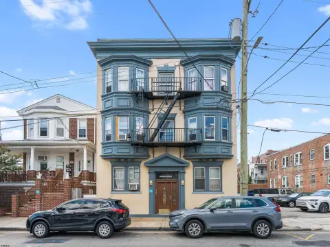 12-Unit Apartment Building