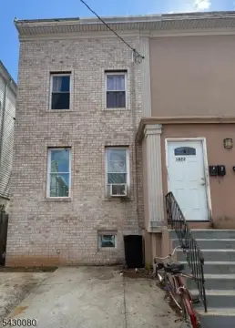 Duplex Multi-Family in Elizabeth City