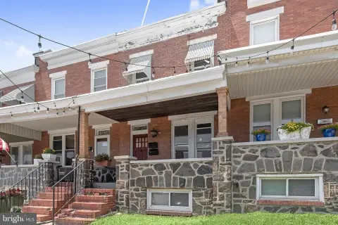 Duplex Rowhouse with Rear Parking