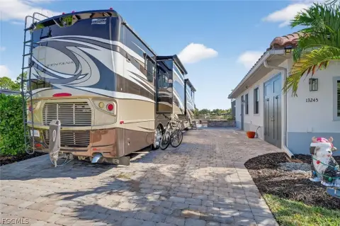 Luxury Motorcoach Resort Lot