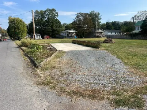 Level City Lot in Alderson