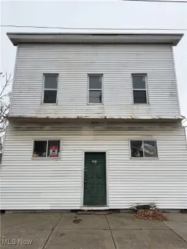 Renovated Cleveland Triplex For Sale