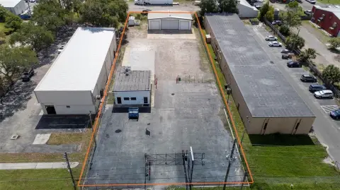 Fenced Flex Space with Warehouse