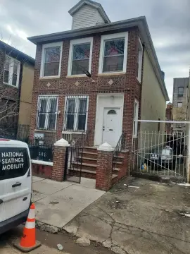 Brooklyn Multi-Unit Residential Building