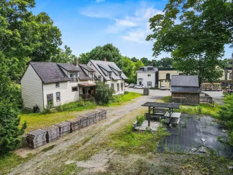 Mixed-Use Gem in Dover-Foxcroft