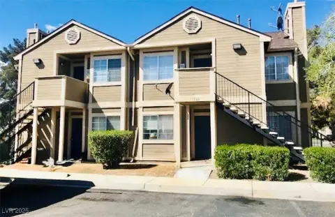 Las Vegas Fourplex in Gated Community