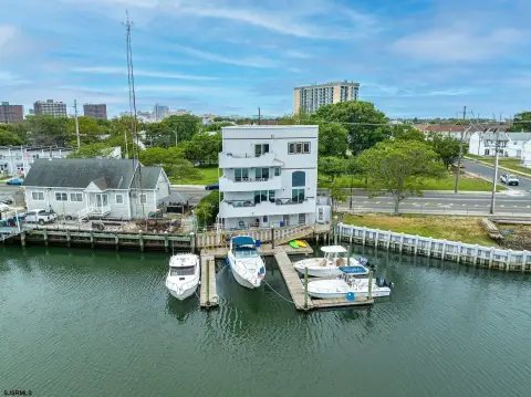 Waterfront Triplex with Marina Potential