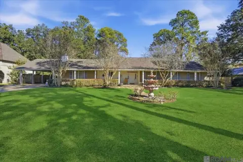 Spacious Lot in Prime Location