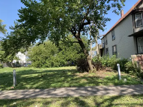Vacant Lot in Austin Neighborhood