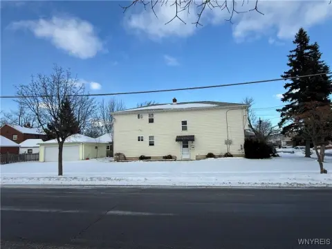 Two-Unit Property Near University