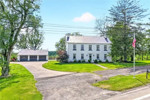 Historic Farm Estate with Modern Amenities