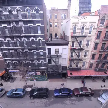 Mixed-Use Building in Lower East