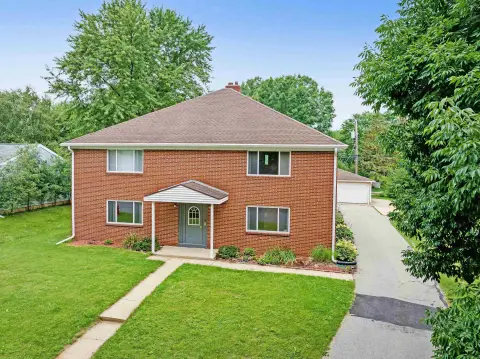Quadplex With Detached Garage
