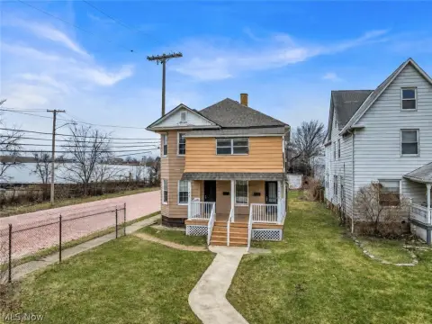 Edgewater Duplex: Investor Opportunity