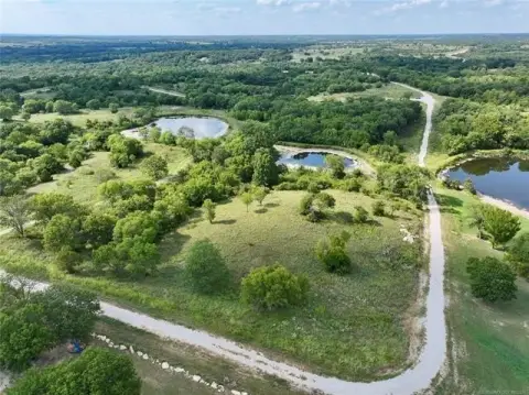 Sulphur, OK Land with Ponds