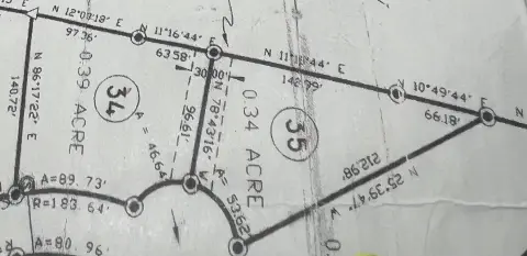 Residential Land in Castle Ridge