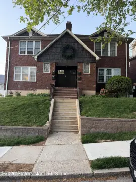 Staten Island Detached Four-Family