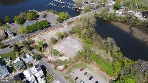 Land in Burlington, New Jersey