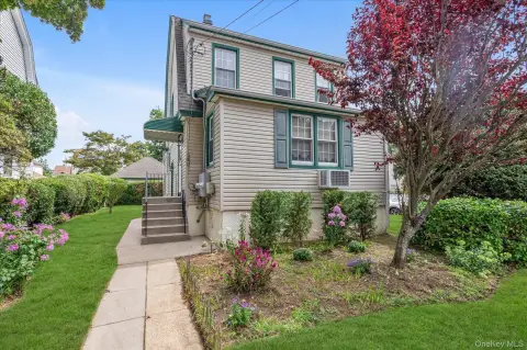 2-Unit Duplex with Garage