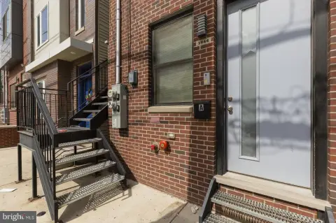 New Construction Duplex with Roof Deck