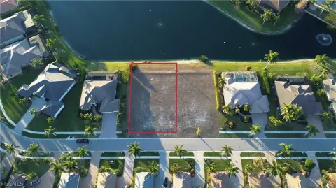 Cape Coral Lakefront Homesite