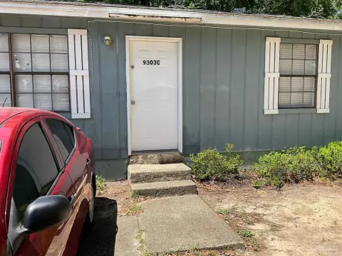 2-Unit Duplex with Fenced Yards