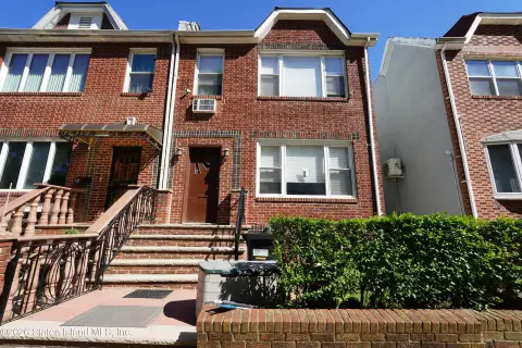 Brooklyn Two-Family Home in Dyker Heights