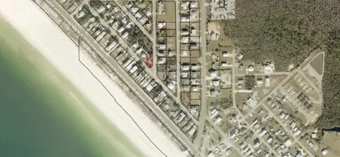 Corner Lot Near Gulf