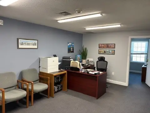 Office Suite Near Town Center