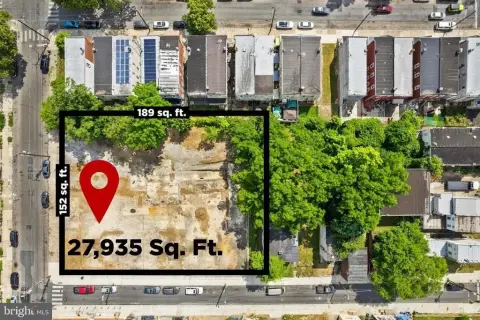 Large Vacant Lot Opportunity