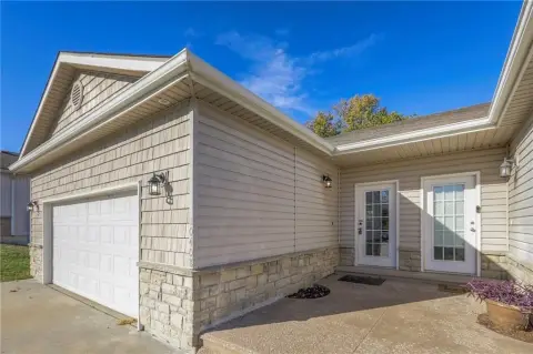 Move-in Ready Duplex in Kansas