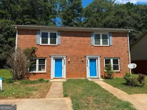 Renovated Duplex in Stone Mountain