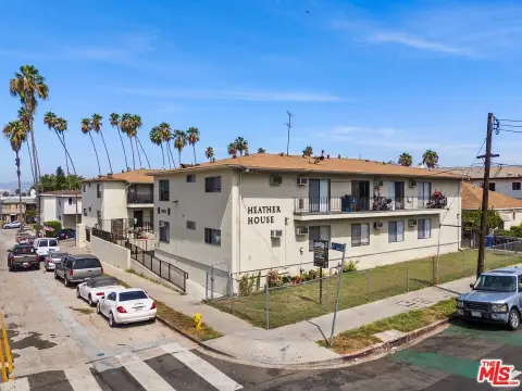29-Unit Apartment Building