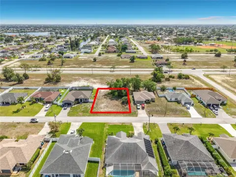 Residential Lot in Cape Coral