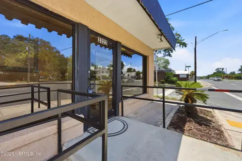 Office Showroom with Workshop Space